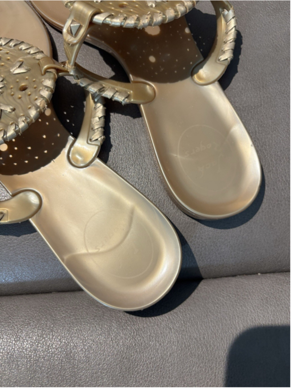 Jack Rogers Georgica Women Size 9 Gold Thong Jelly Flip Flop Sandals - Picture 10 of 10